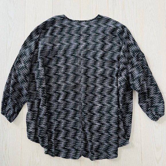 Free People  Blooms for You Oversize Sleep Shirt Navy Combo - Picture 4 of 4